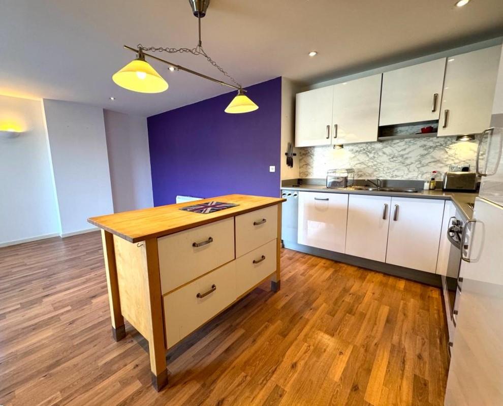 South Quay, Kings Road, Marina Swansea, £175,000 Dawsons Property